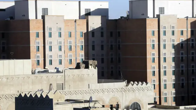 أغلقت الولايات المتحدة سفارتها في صنعاء