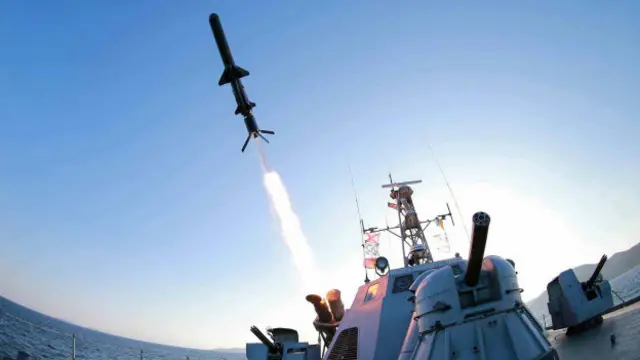 Korsel menuding Korut sengaja melepaskan torpedo sehingga kapal Cheonan tenggelam pada 2010 lalu.