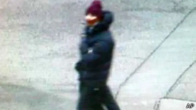 Ukekwa kuba yaragabye ibyo bitero yishwe arashwe n'igipolisi