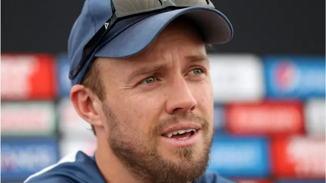 ڈی ویلیئرز پہلے نمبر پر تو فاف ڈوپلیسی دسویں نمبر پر آئے ہیں