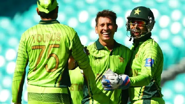 یاسر شاہ نے ورلڈ کپ سے پہلے ہونے والے وارم اپ میچوں میں عمدہ بولنگ کا مظاہرہ کیا تھا