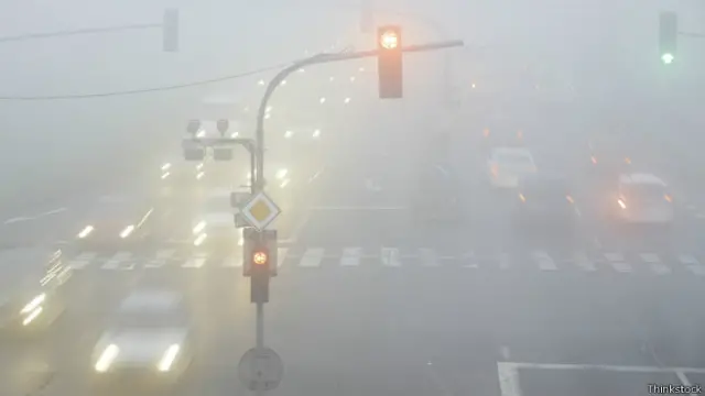 مهمترین بیماری‌های ناشی از آلودگی هوا: سکته مغزی ۴۰%، بیماری‌های عروق قلب (ایسکمیک) ۴۰%، بیماری‌های انسدادی مزمن ریوی ۱۱%، سرطان ریه ۶%، عفونت‌های حاد تحتانی دستگاه تنفسی کودکان ۳% 