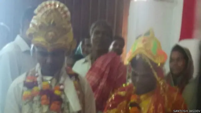 बलात्कार की शिकार महिला दुल्हन के रूप में, ओडिशा