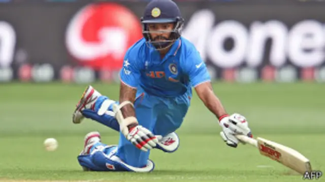 धवन ने हेमिल्टन में अपने वनडे करियर का आठवां शतक बनाया.