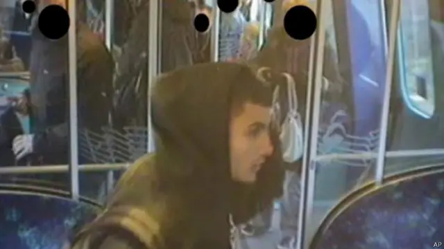 Фотография Омара Хуссейна 2013 года