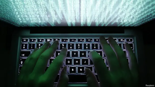 ’دہشت گردی سے متعلق سائبر جرائم میں ملوث افراد پر 14سال قید اور 5 کروڑ روپے جرمانہ ہوگا‘