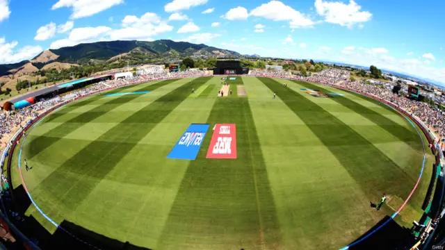 نیوزی لینڈ کے شہر نیلسن کے سیکسٹن فیلڈ کرکٹ گراؤنڈ میں میچ کھیلا گیا۔