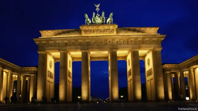 La caída del Muro de Berlín trajo alegría, pero también un gran desafío económico.