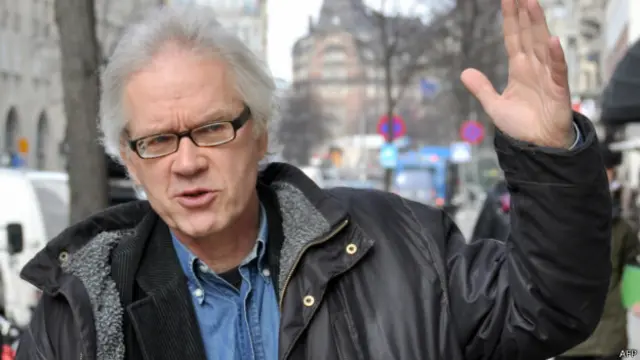 Anteriormente Vilks ya sufrió varios intentos de asesinato, después de dibujar al profeta Mahoma como un perro.