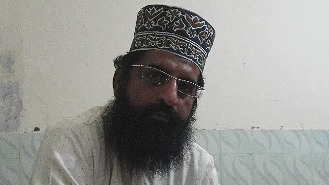 بہاولپور کی ایک مسجد کے خطیب ریاض اویسی پر 25 ہزار جرمانہ ہوا تھا