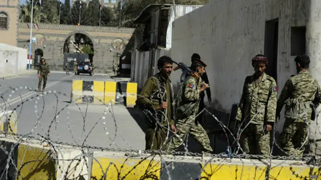 سيطر الحوثيون على العاصمة اليمنية قبل أشهر