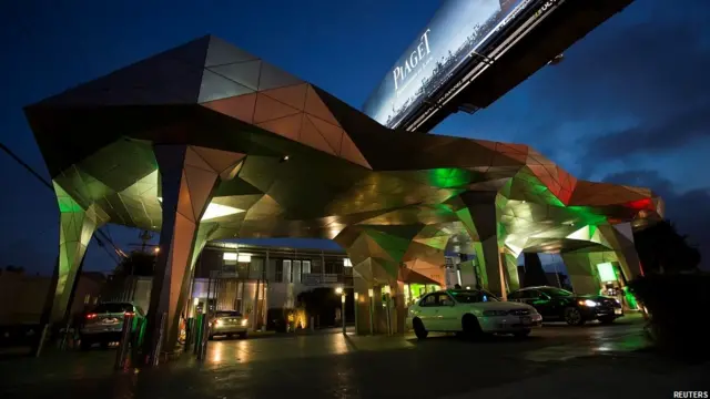 फ़्यूल स्टेशन, पेट्रोल पम्प, fuel station, petrol pump