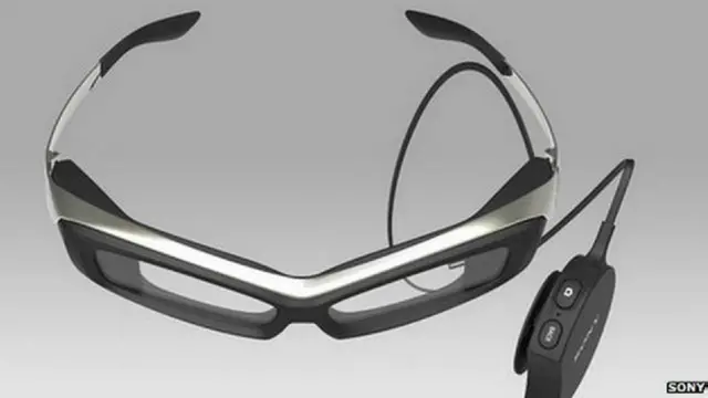 ان چشموں کا وزن 77 گرام ہو گا اور ان میں ’ایکسیلرومیٹر‘، ’جائروسکوپ کمپس‘، تصویر اور روشنی کے لیے سنسر، تین میگا پکسل کیمرا اور مائکروفون موجود ہوں گے