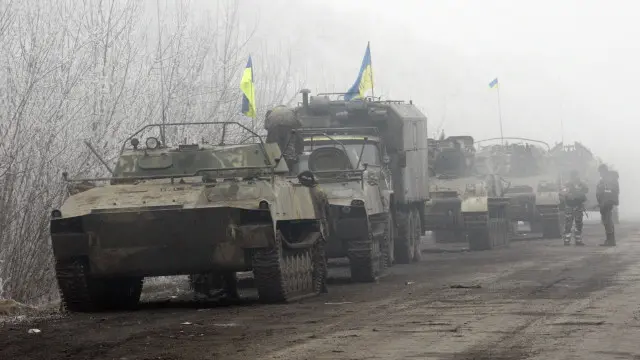 Quân chính phủ Ukraine phải rút khỏi Debaltseve