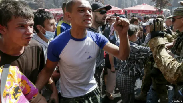 Майдан Путинга Дрезденни эслатганми?