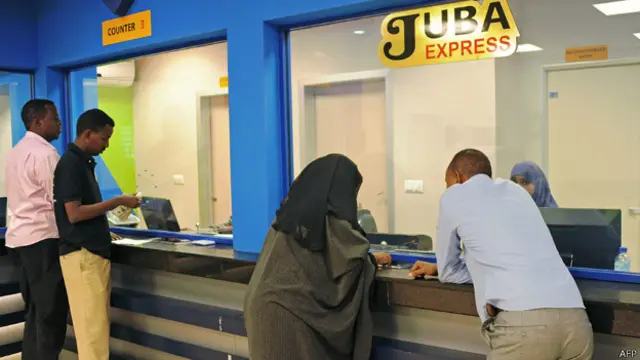 تحويلات المغتربين الصوماليين الى بلادهم تقدر بنحو مليار ونصف مليار دولار سنويا