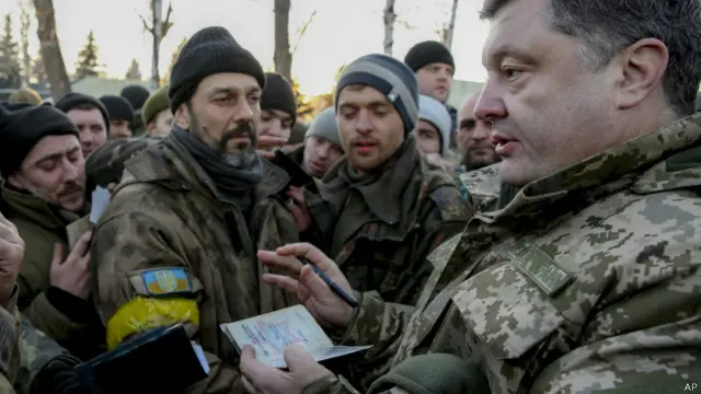 波罗申科在周三与乌克兰士兵见面