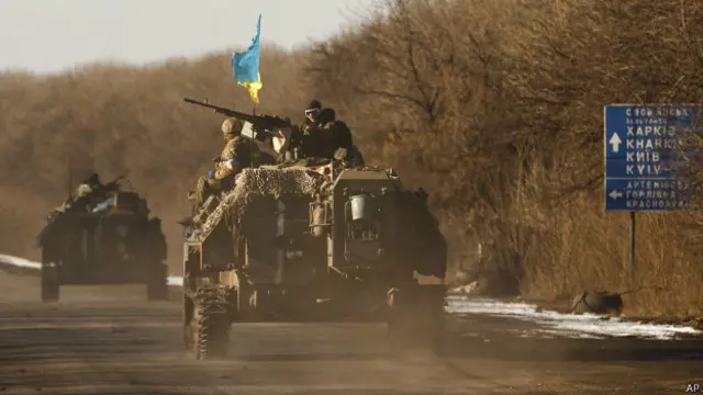 Quân đội Ukraine rút khỏi Debaltseve