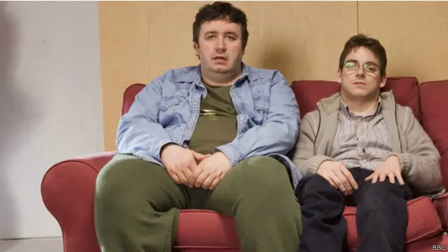 بیخود نیاین. این‌جا موجودی که عقل داشته باشه نداریم