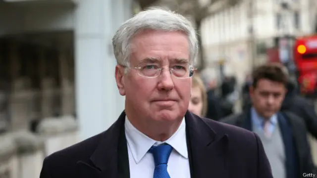 برطانوی وزیرِ دفاع کا کہنا ہے کہ یہ ایک حقیقی اور موجودہ خطرہ ہے