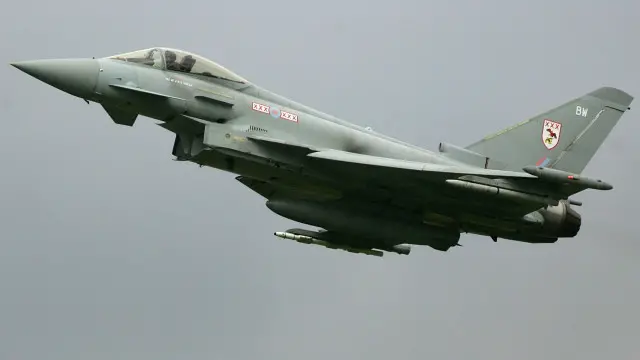 Phi cơ Typhoon của Anh đã có mặt ở vùng Baltic từ tháng 5/2014