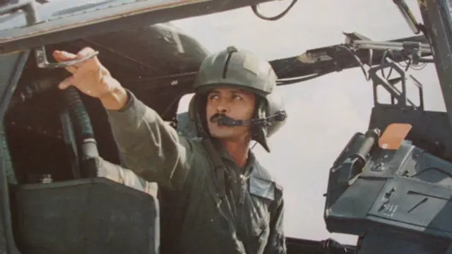 ریجنالڈ فولڈس پاکستان کی ائر فورس میں پائلٹ بھی رہہ چکے ہیں