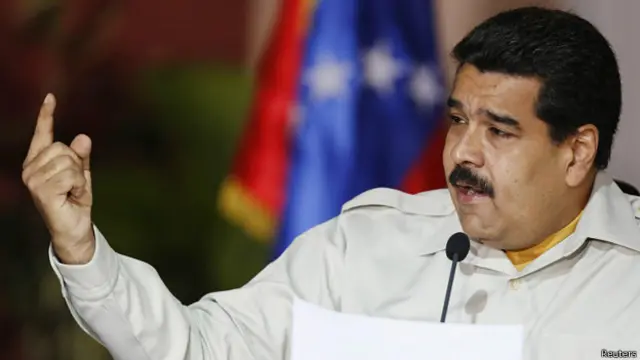 نیکلاس مادورو آمریکا را به سازماندهی کودتا علیه خود متهم می‌کند