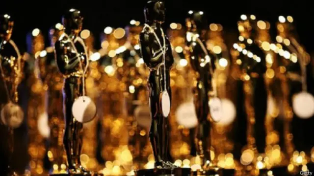 اتوار کی شب سینما کی دنیا کی معروف ہستیاں یکجا ہو رہی ہیں