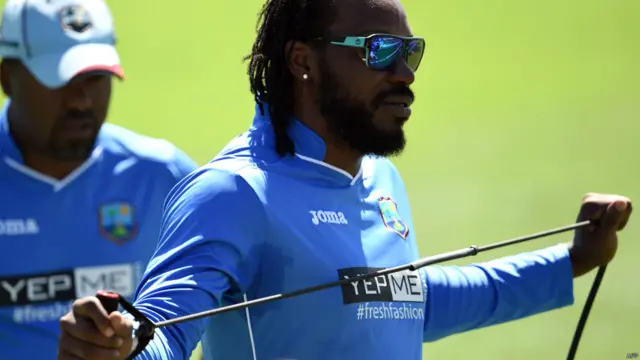 یہ میچ ہارنے والی ٹیم کے لیے حالات قابو سے باہر ہوسکتے ہیں کیونکہ اس میچ کے بعد پاکستان اور ویسٹ انڈیز دونوں کو جنوبی افریقہ جیسے بڑے خطرے کا سامنا کرنا ہے ۔ویسٹ انڈیز کا بھارت سے میچ بھی باقی ہے اور پاکستان کو آئرلینڈ سے مقابلہ کرنا ہے۔