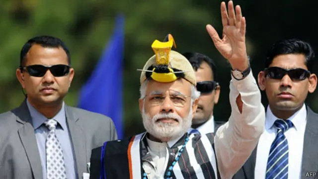 印度总理莫迪周五访问阿鲁纳恰尔邦，为一条新修的铁路线和发电站剪彩。