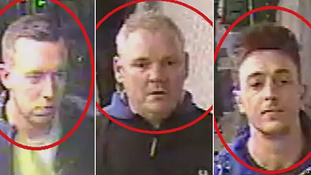 Tiga suporter Chelsea yang diketahui bersikap rasis terhadap pria kulit hitam di kota Paris.