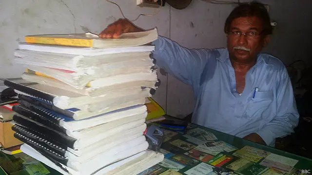 میٹرک اکبر مخمور ڈیرہ غازی خان کے کالجوں میں سرائیکی زبان پر اعزازی لیکچر کے لیے مدعو کیے جاتے ہیں