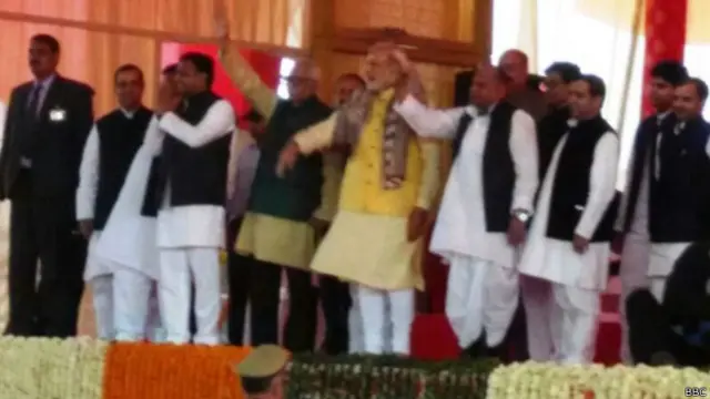 सैफई में मोदी, मुलायम और अन्य