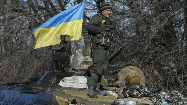 درگیری‌های شدید میان نیروهای دولتی اوکراین و شورشیان مورد حمایت روسیه در برخی مناطق شرقی اوکراین کماکان ادامه دارد
