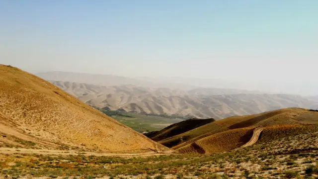 په سرپل ولایت کې ناامنۍ تازه خبره نه ده، اندېښنه دا ده، چې اوس د طالبانو تر واکمنۍ لاندې د ګڼو سیمو راتلل د حکومت لپاره لوی سرخوږی جوړ شوی.