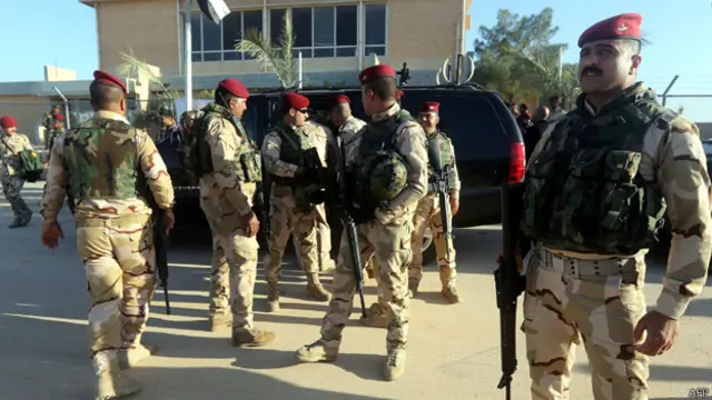 عسكريون عراقيون في قاعدة عين الأسد القريبة من البغدادي بمحافظة الأنبار