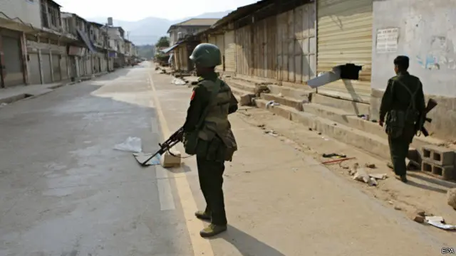 掸邦老街的政府军（17/2/2015）