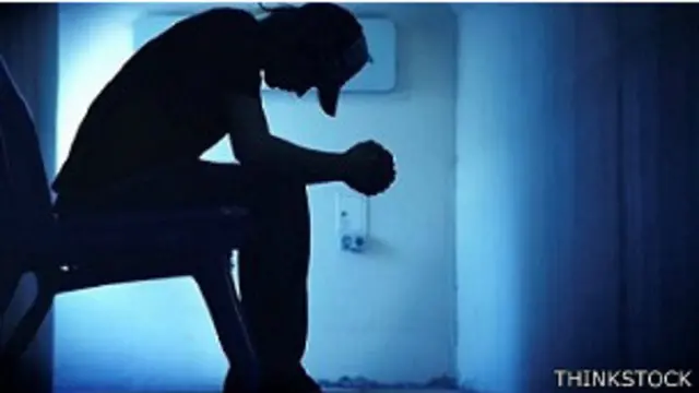 पुरुषों में आत्महत्या की प्रवृत्ति बढ़ी है