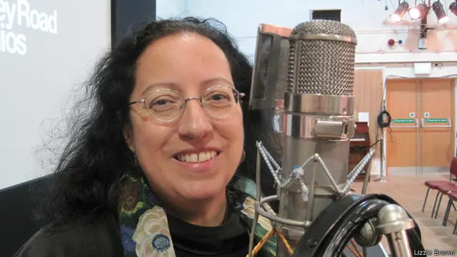 Lizzie Bravo en Abbey Road