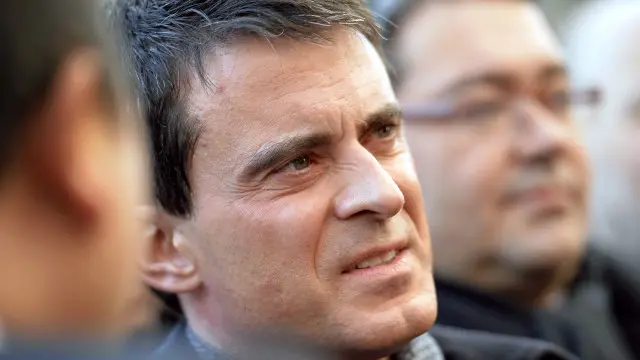 مانوئل والس: فرانسه با یک ارتش تروریستی درگیر است