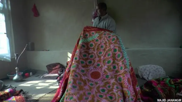 حکومت کی جانب سے سرپرستی کی عدم موجودگی میں صنعت دم توڑ رہی ہے