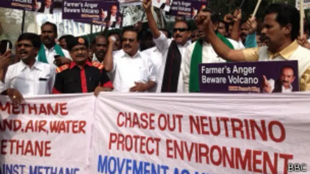 दिल्ली में किसानों का ज़बरदस्त प्रदर्शन