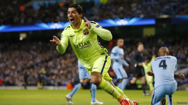 Suárez ghi 2 bàn cho đội khách Barcelona ở phút 16 và 30. 
