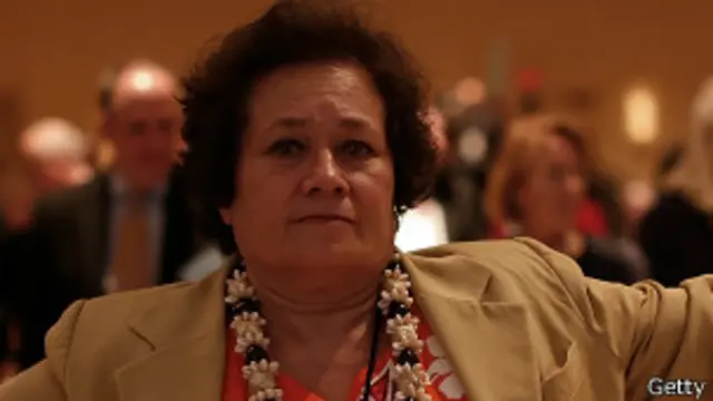 La congresista Radewagen considera que un tribunal no debería decidir la cuestión.