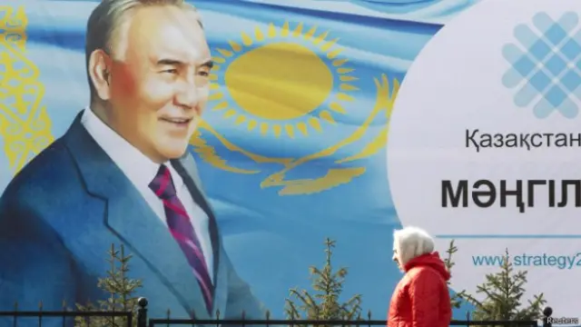 نورسلطان نظرباییف قزاقستان کی آزادی سے قبل سے ہی ملک کے صدر ہیں
