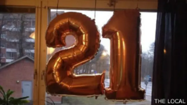 स्वीडन में जन्मदिन की बैलून