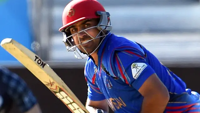 سمیع اللہ شنواری نے 96 رنز بنائے