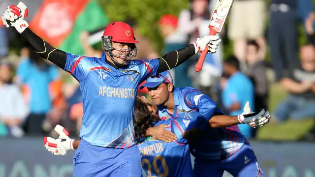 دا یو ستر بدلون او نیکمرغي ده، د ویاړ ځای دی، موږ یې په مساپرۍ او پردېسۍ کې ویاړمن او خوشاله کړو.