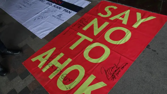 Sidang Paripurna DPRD penuh suasana anti Ahok