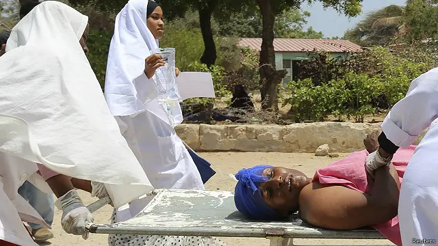 أصيب عدد من الأشخاص في التفجيرات